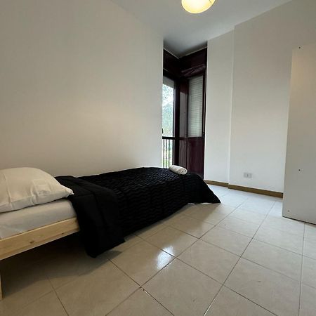 רומא Volturno Guest House מראה חיצוני תמונה